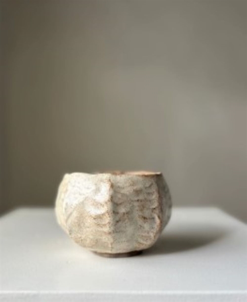 LEELA METTE BOBLE KOP GRÅ BEIGE